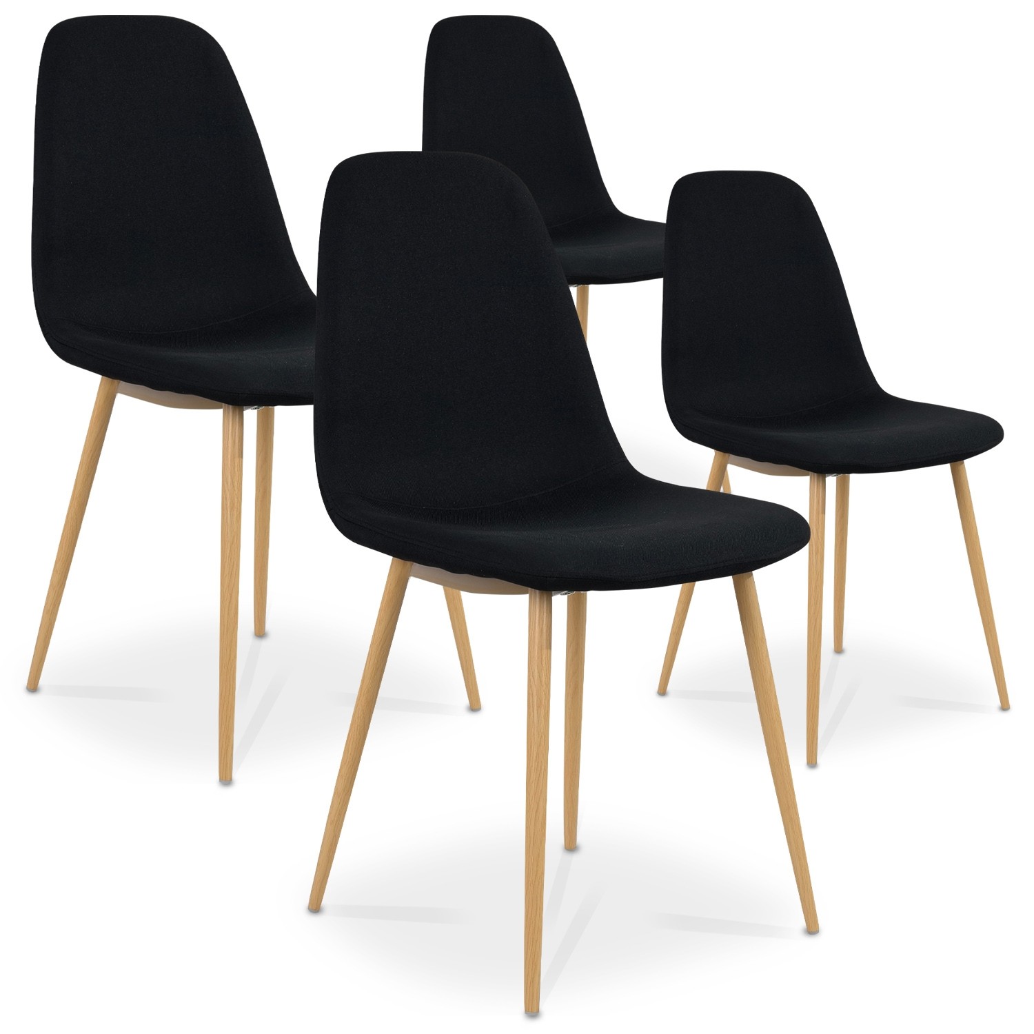 Lot de 4 chaises noires avec un pied en bois pour un style scandinave